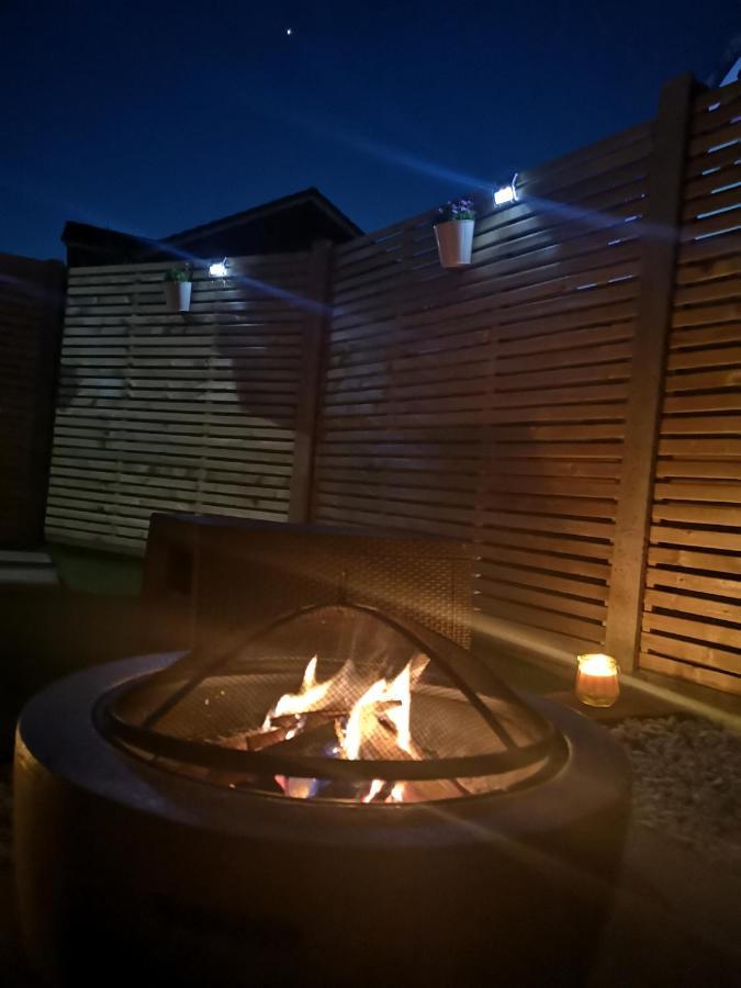 Grove Lodge Pembrokeshire มิลฟอร์ดเฮเวน ภายนอก รูปภาพ